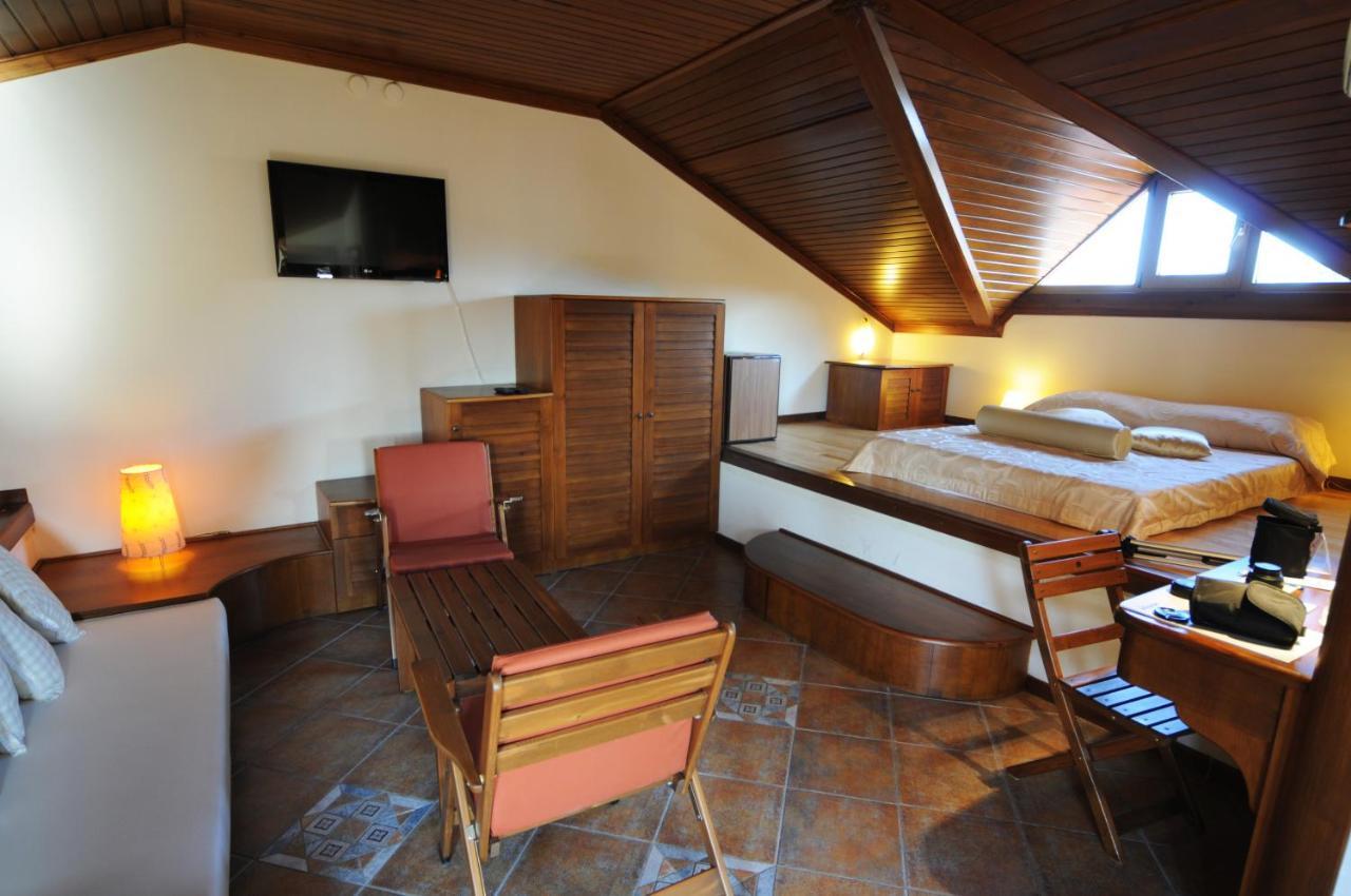Minyon Hotel 3*